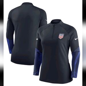 Nike USA Team Slim Fit Quarter Zip Long Sleeve Men' Women Unisex New Without Tag